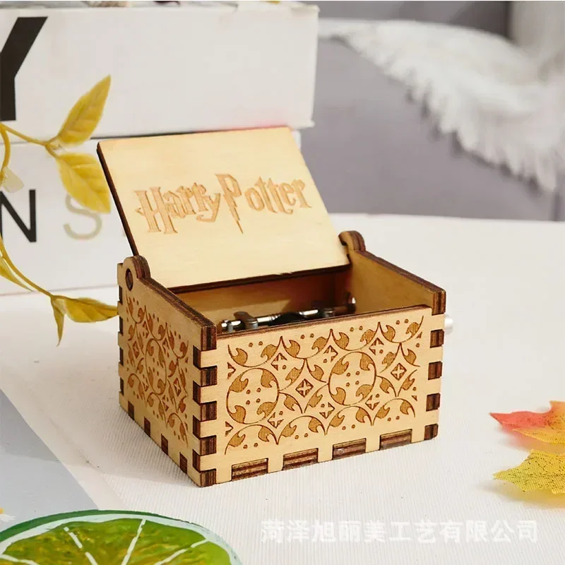 Anime-Themen Handkurbel-Spielu – Woodworking Ideas Bewertung und Preis