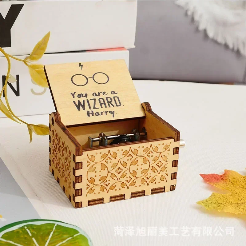 Anime-Themen Handkurbel-Spielu – Woodworking Ideas Bewertung und Preis